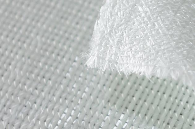 Sunt bune materialele plastice armate cu fibră de sticlă?