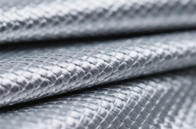 Este compozitul din fibră de sticlă dăunător dacă este ars?